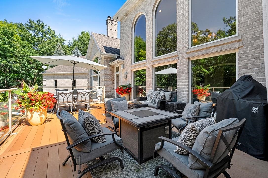 2048 MUIRWOOD Court