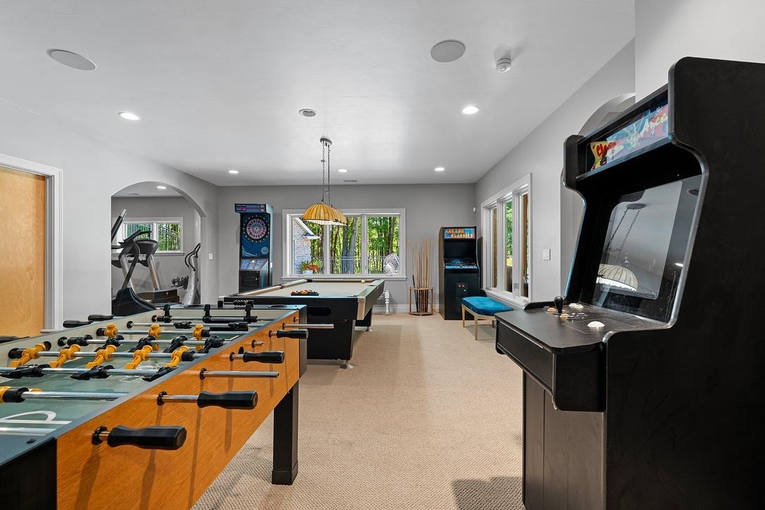 2048 MUIRWOOD Court