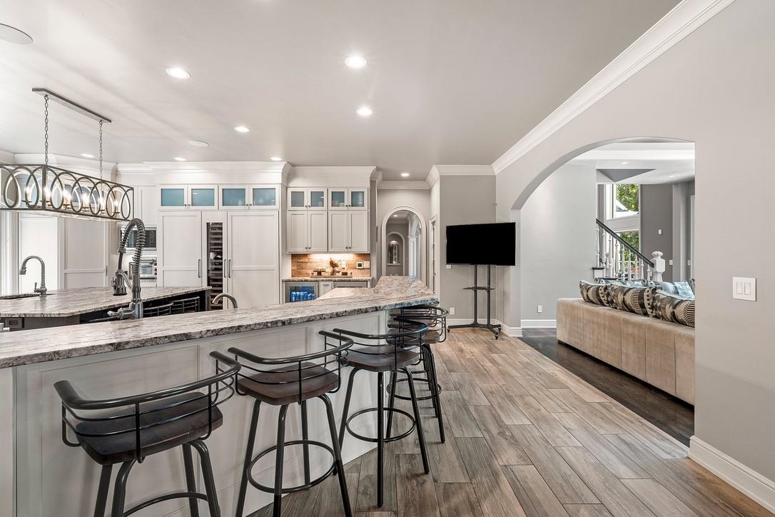 2048 MUIRWOOD Court
