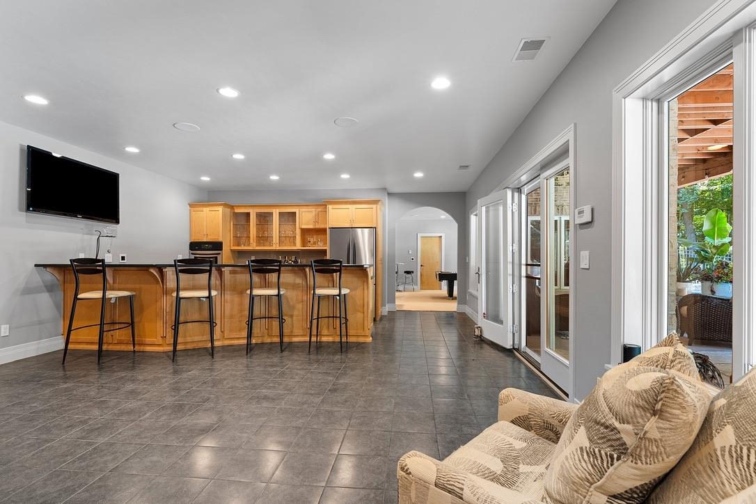 2048 MUIRWOOD Court