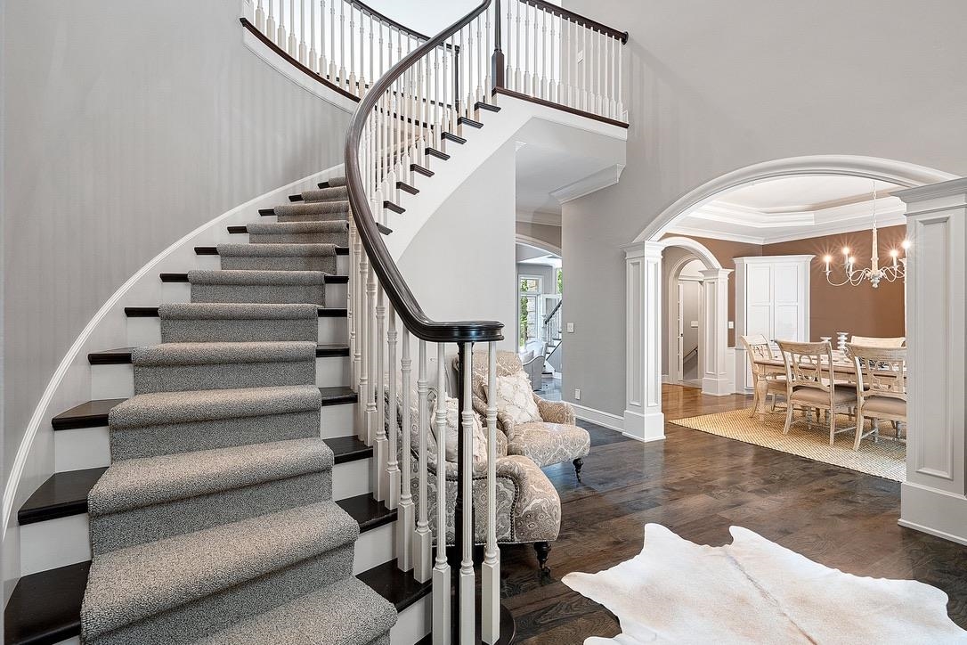 2048 MUIRWOOD Court