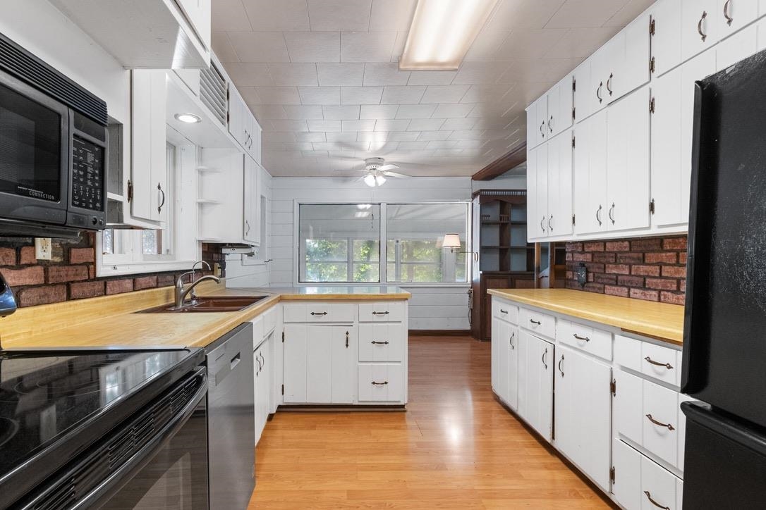 2420 OLD PLANK Road