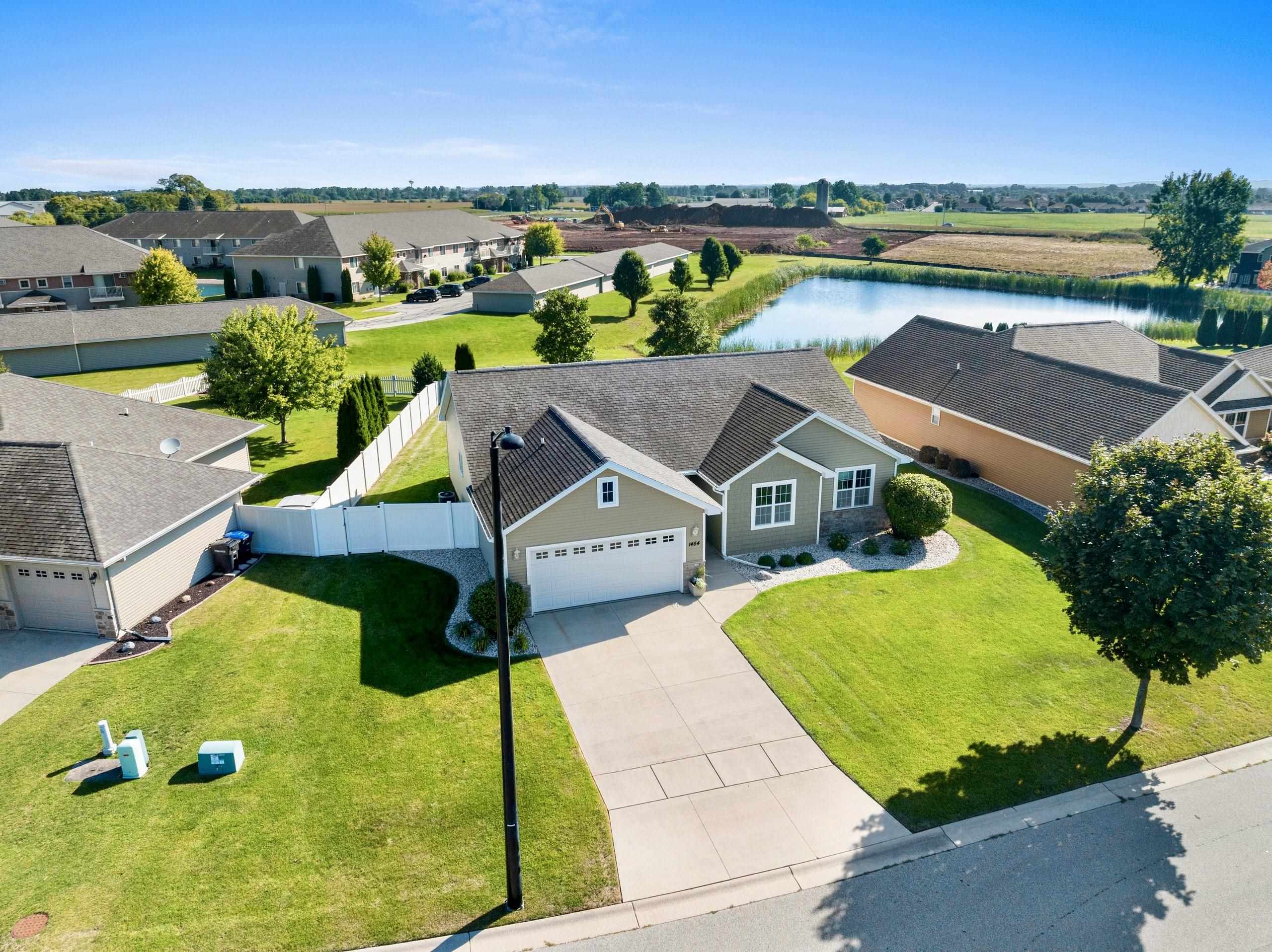 1454 NAVIGATOR Way
