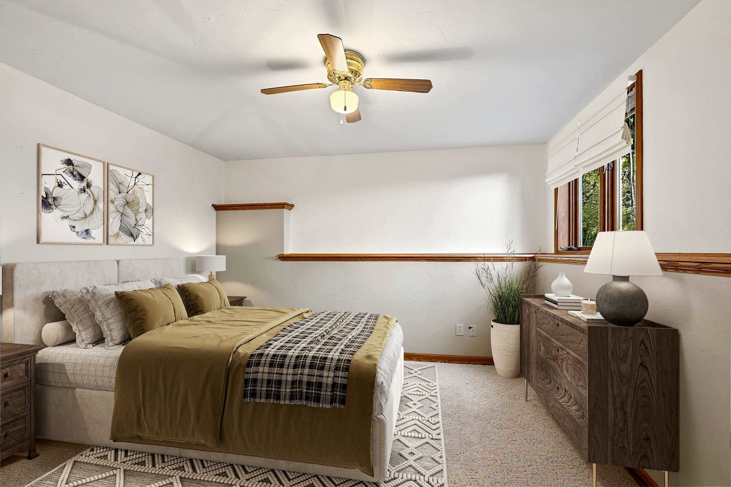 1000 ROLLING GREEN Drive