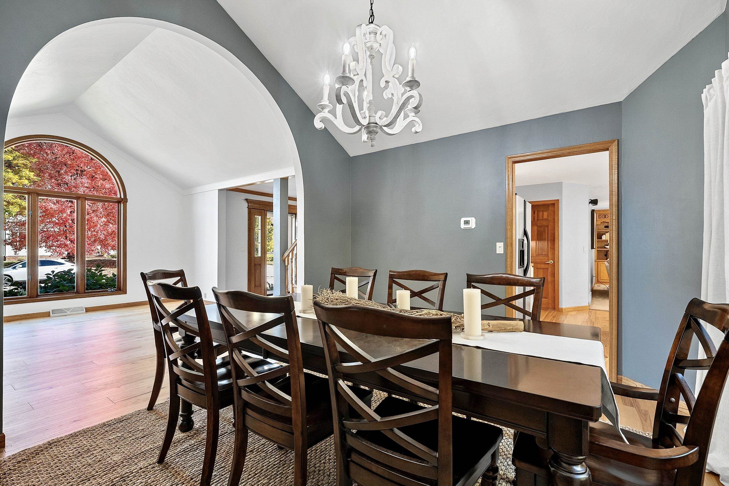 1000 ROLLING GREEN Drive