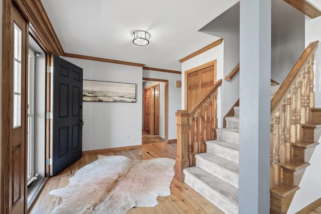 1000 ROLLING GREEN Drive