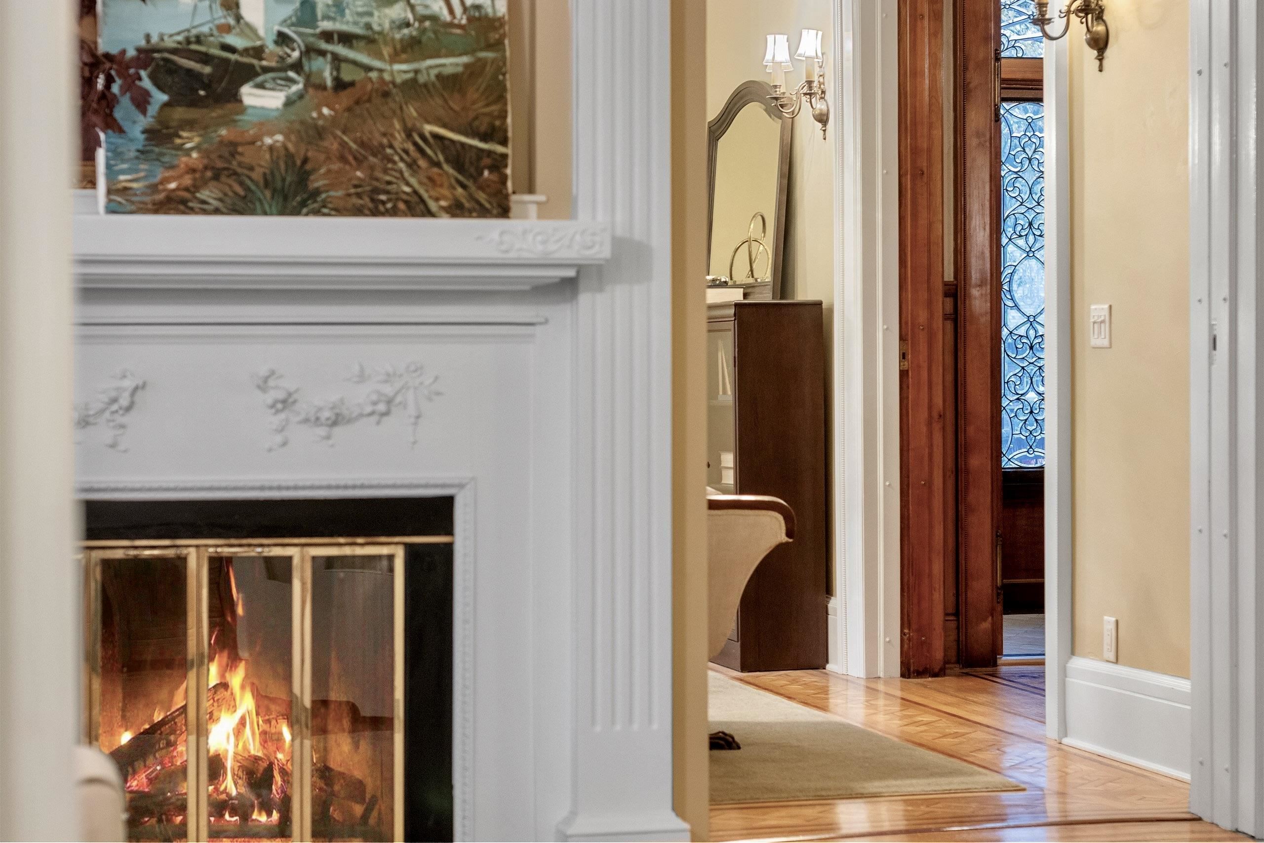 902 S MADISON Street