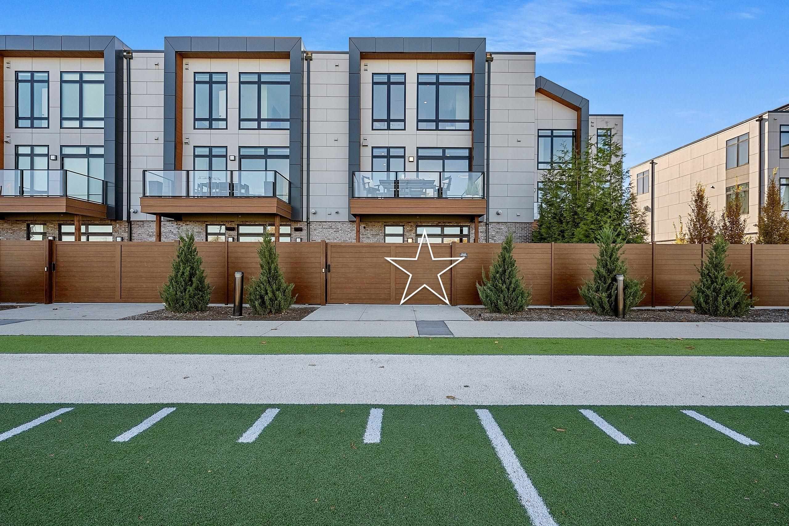 1108 BROOKWOOD Drive Unit: 22