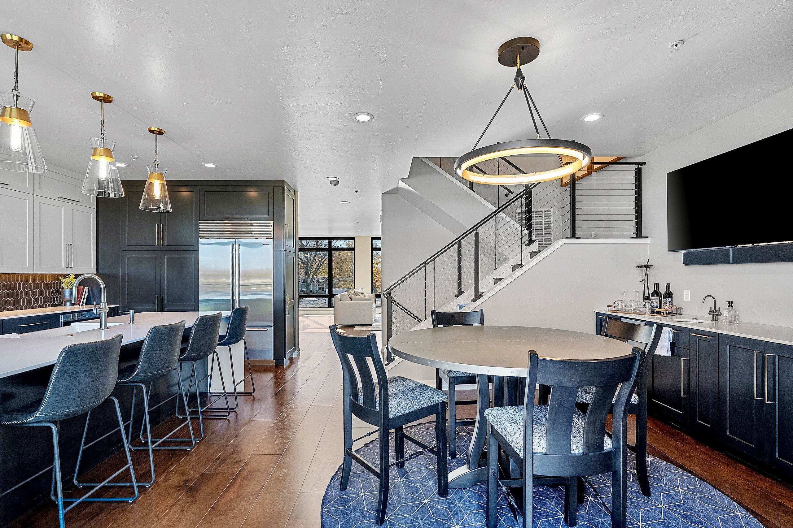 1108 BROOKWOOD Drive Unit: 22