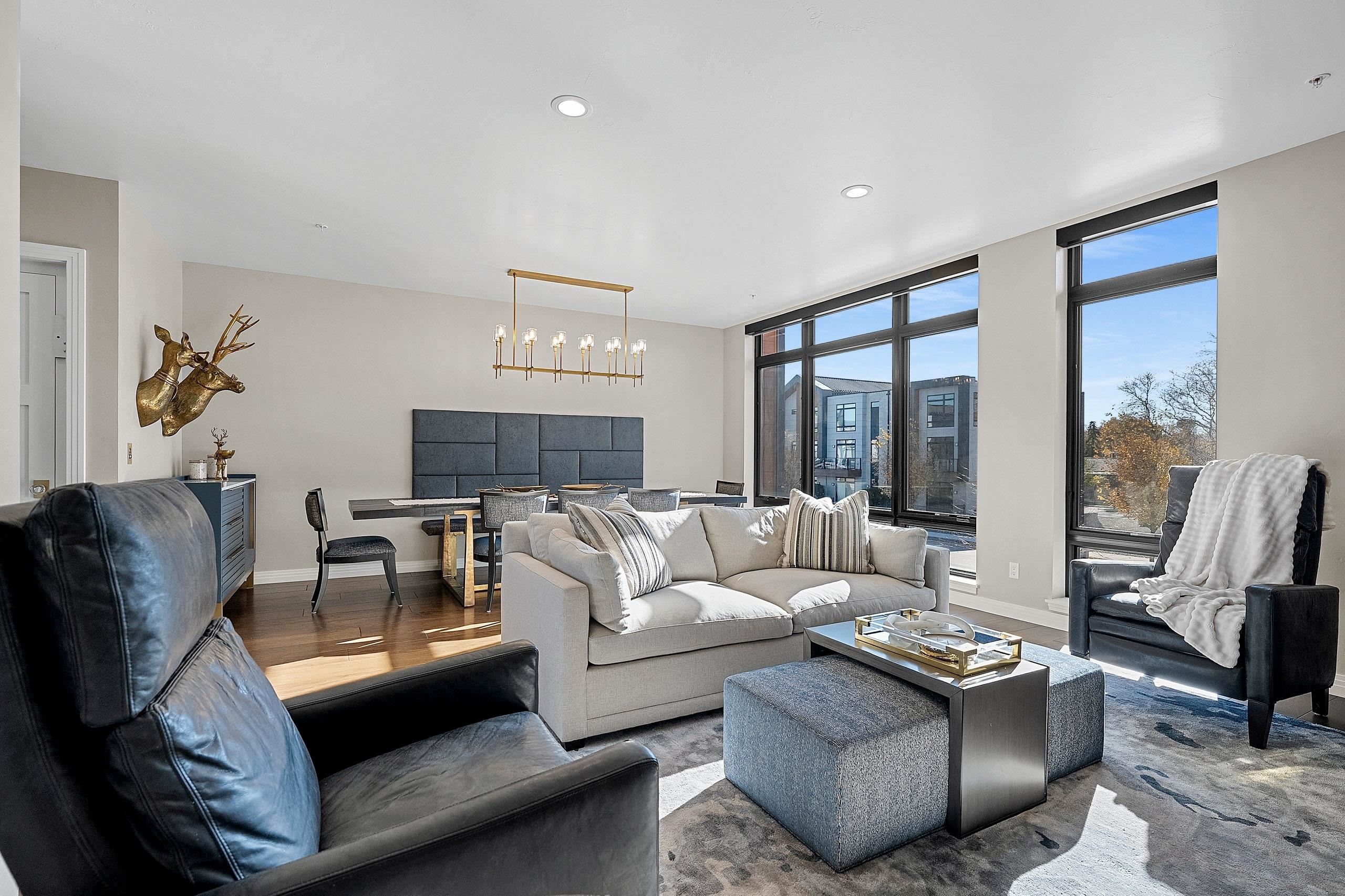 1108 BROOKWOOD Drive Unit: 22