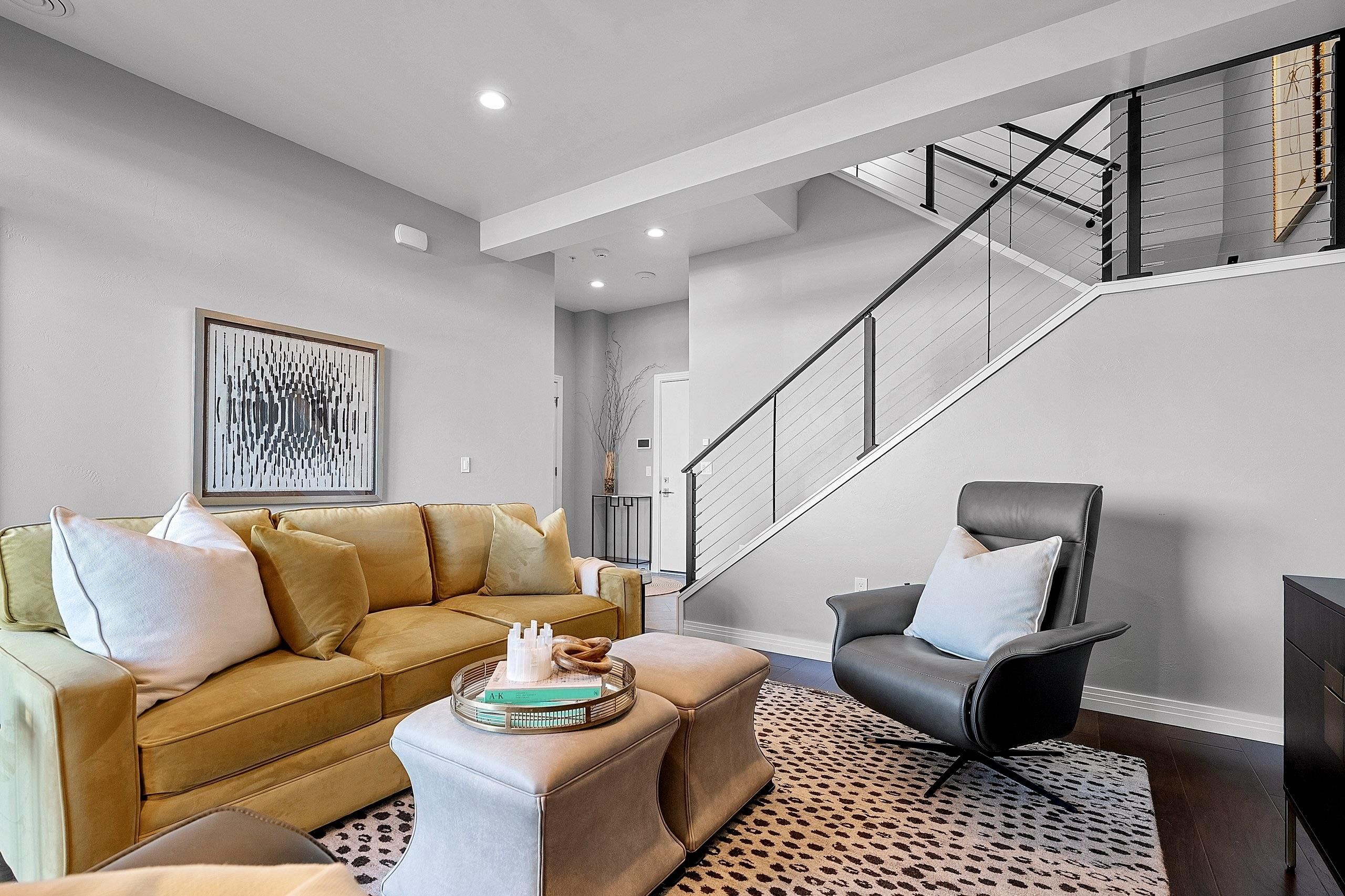 1108 BROOKWOOD Drive Unit: 22