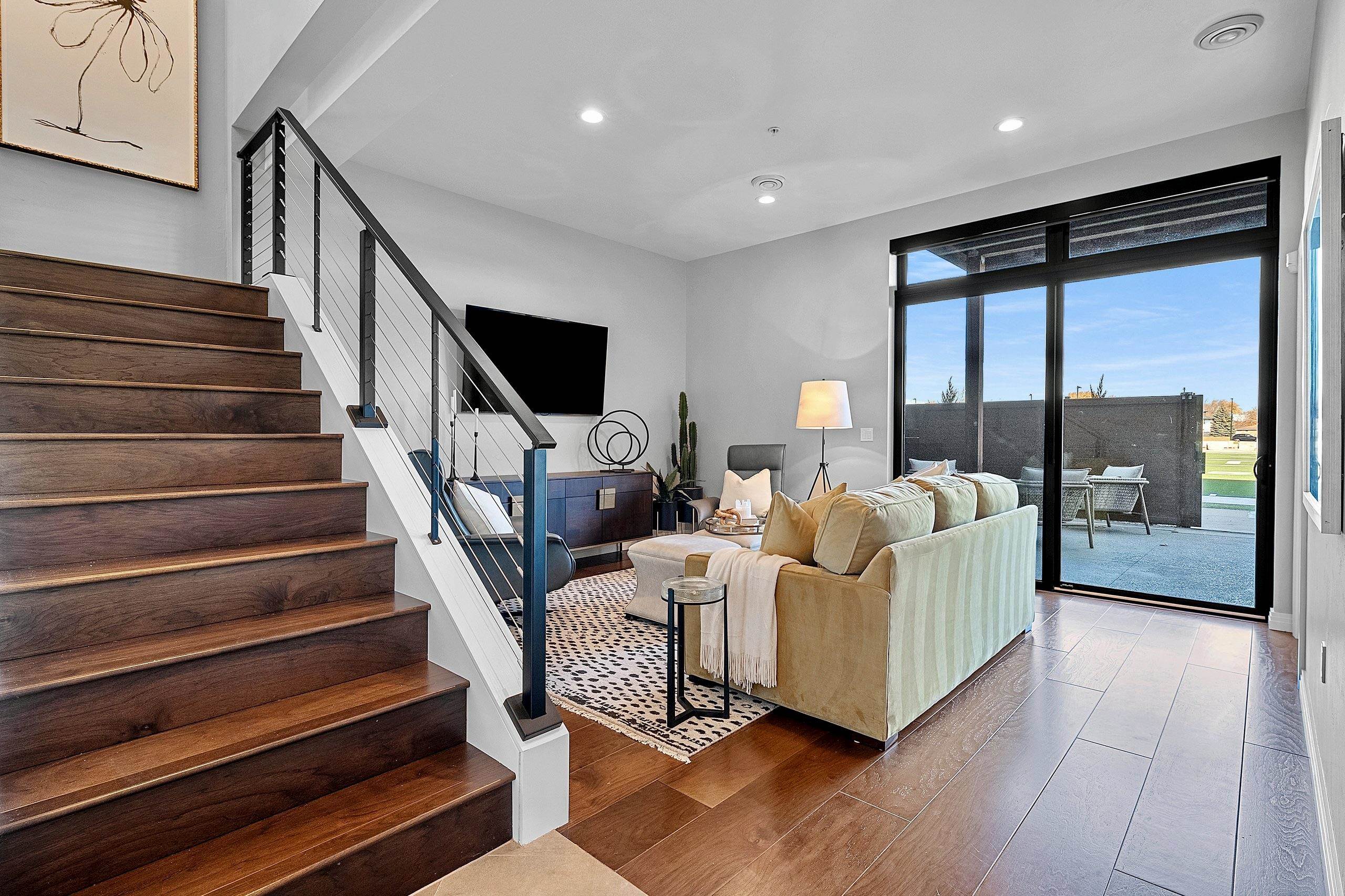 1108 BROOKWOOD Drive Unit: 22