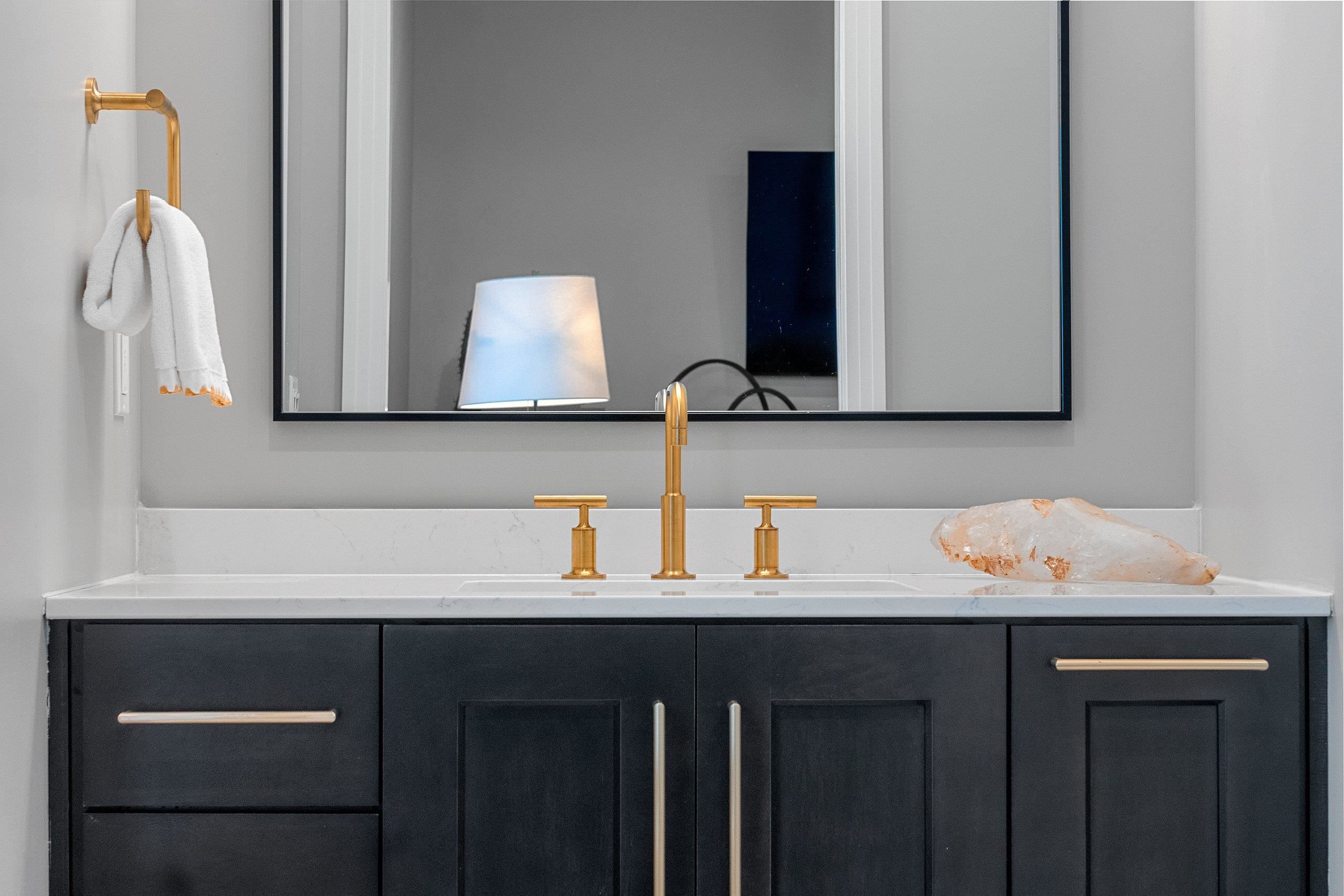 1108 BROOKWOOD Drive Unit: 22