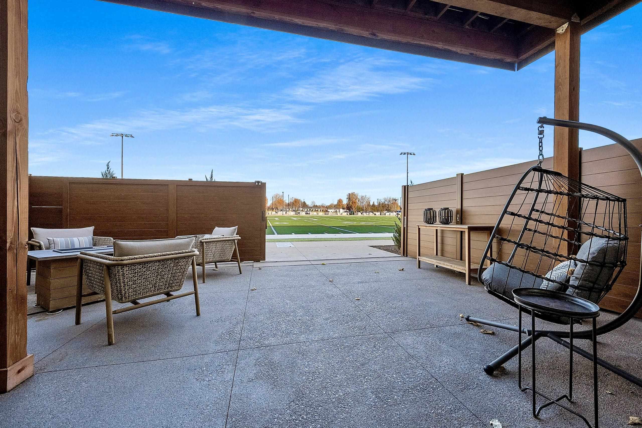 1108 BROOKWOOD Drive Unit: 22