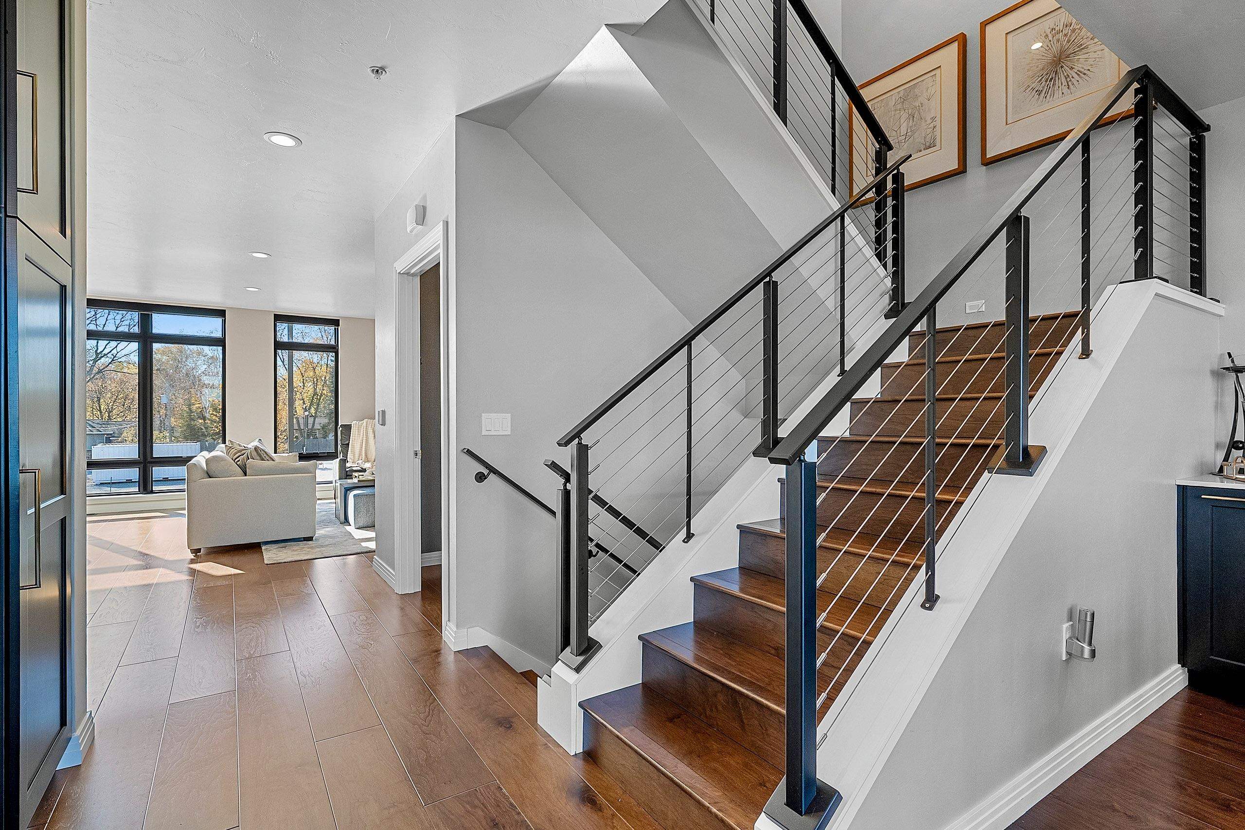 1108 BROOKWOOD Drive Unit: 22