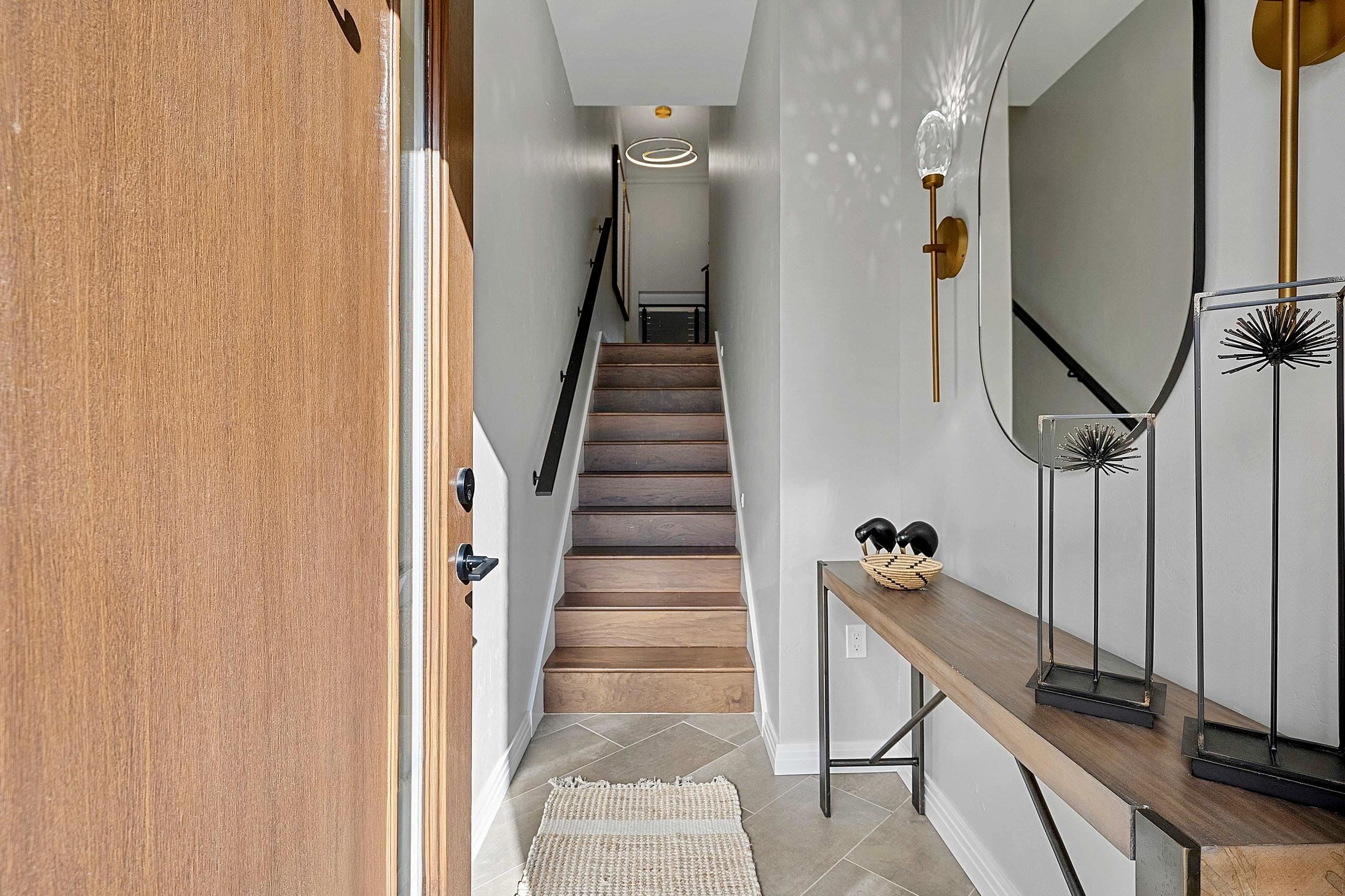 1108 BROOKWOOD Drive Unit: 22