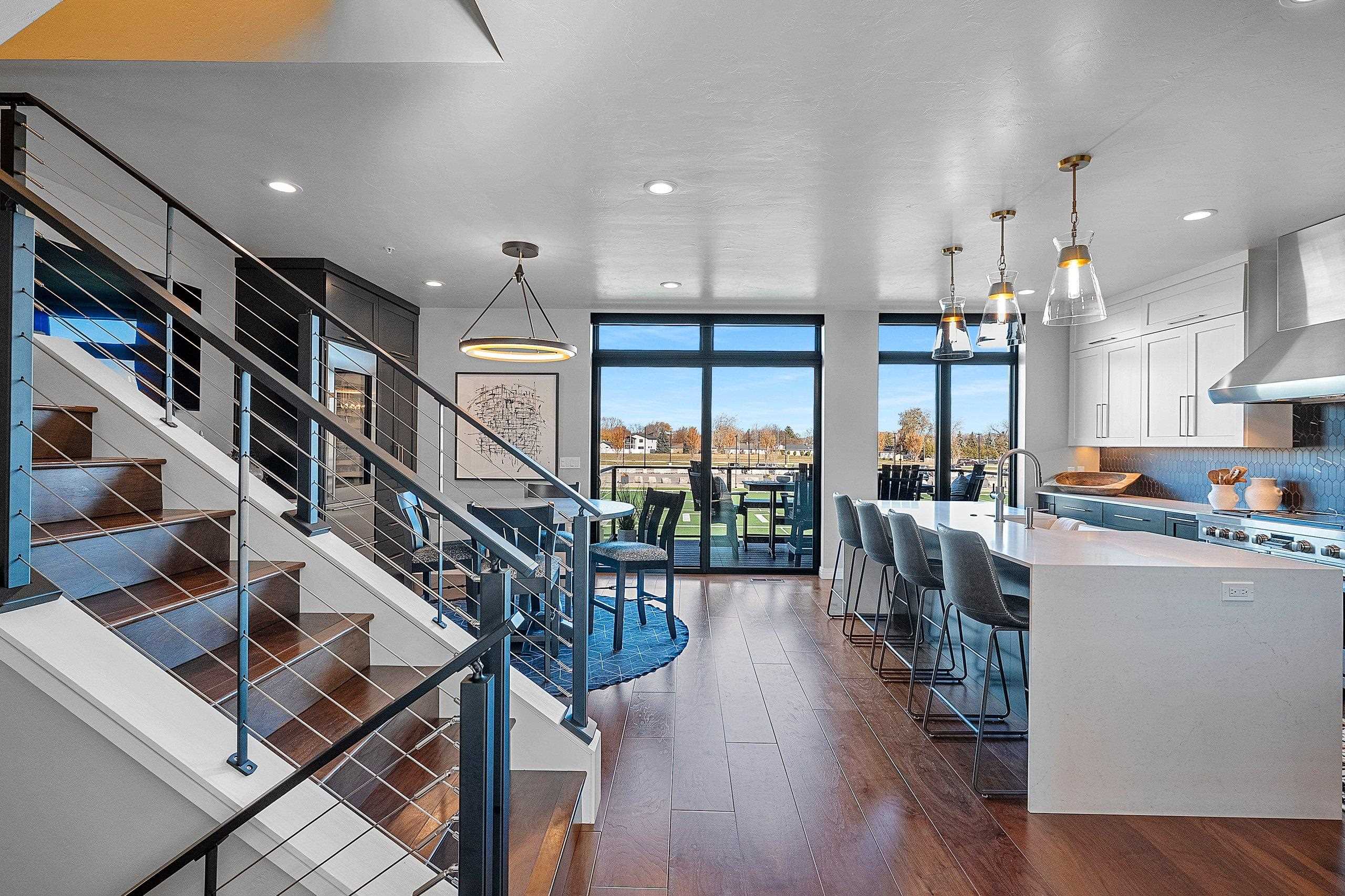 1108 BROOKWOOD Drive Unit: 22