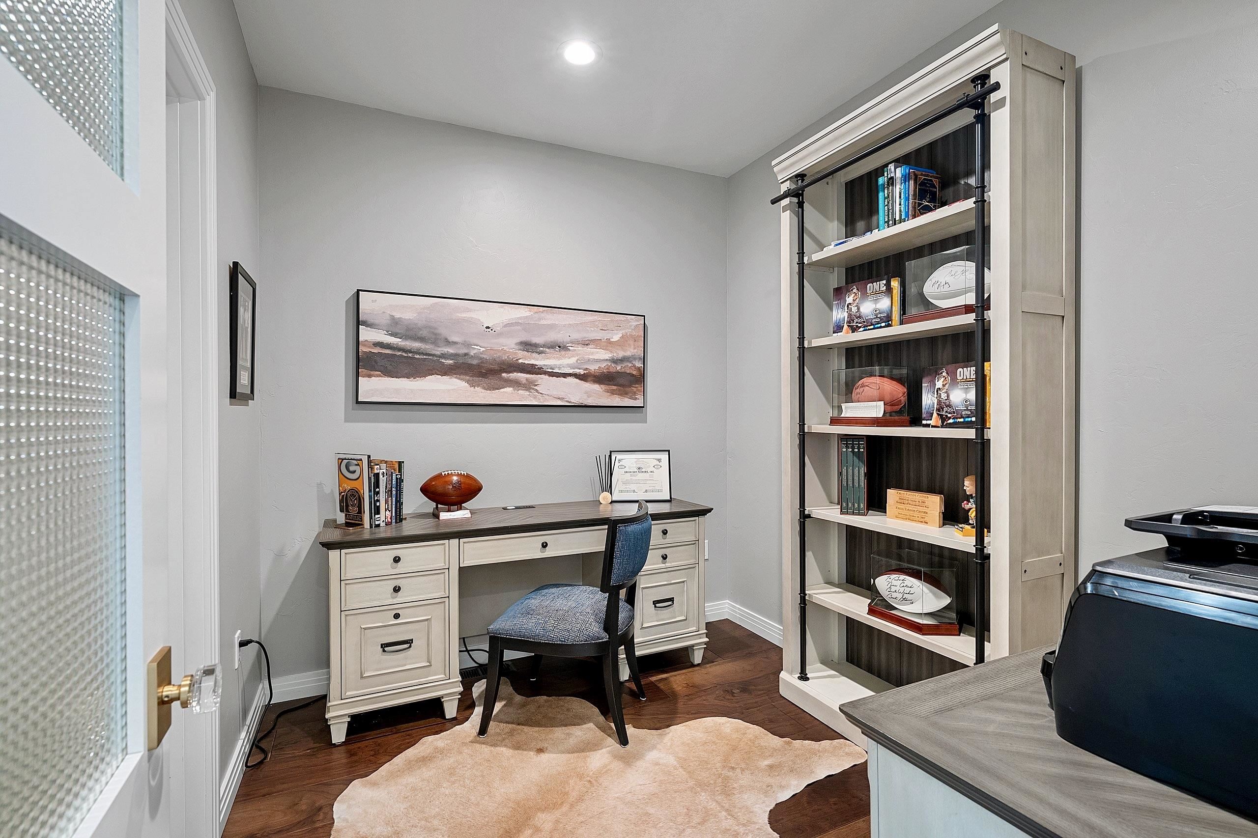 1108 BROOKWOOD Drive Unit: 22