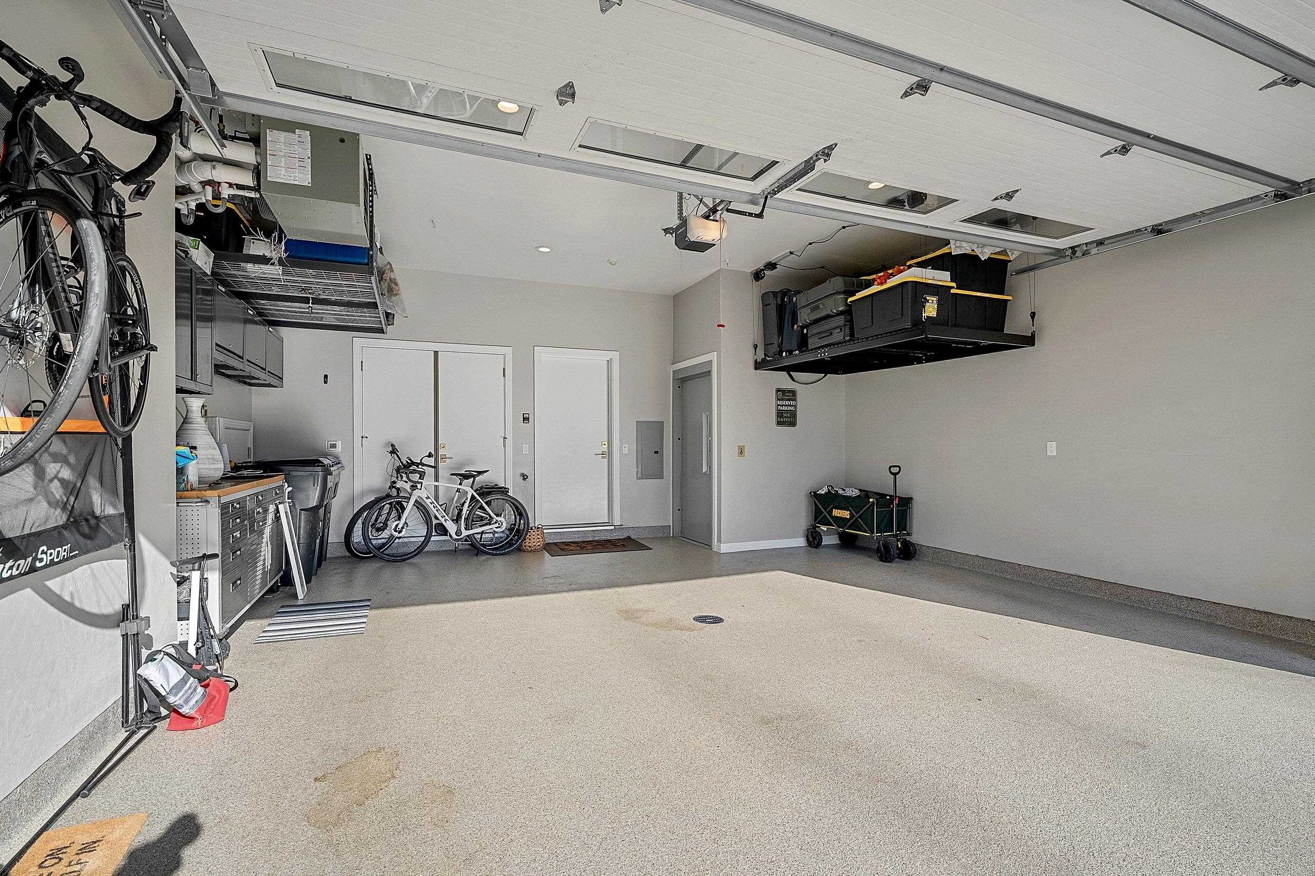 1108 BROOKWOOD Drive Unit: 22