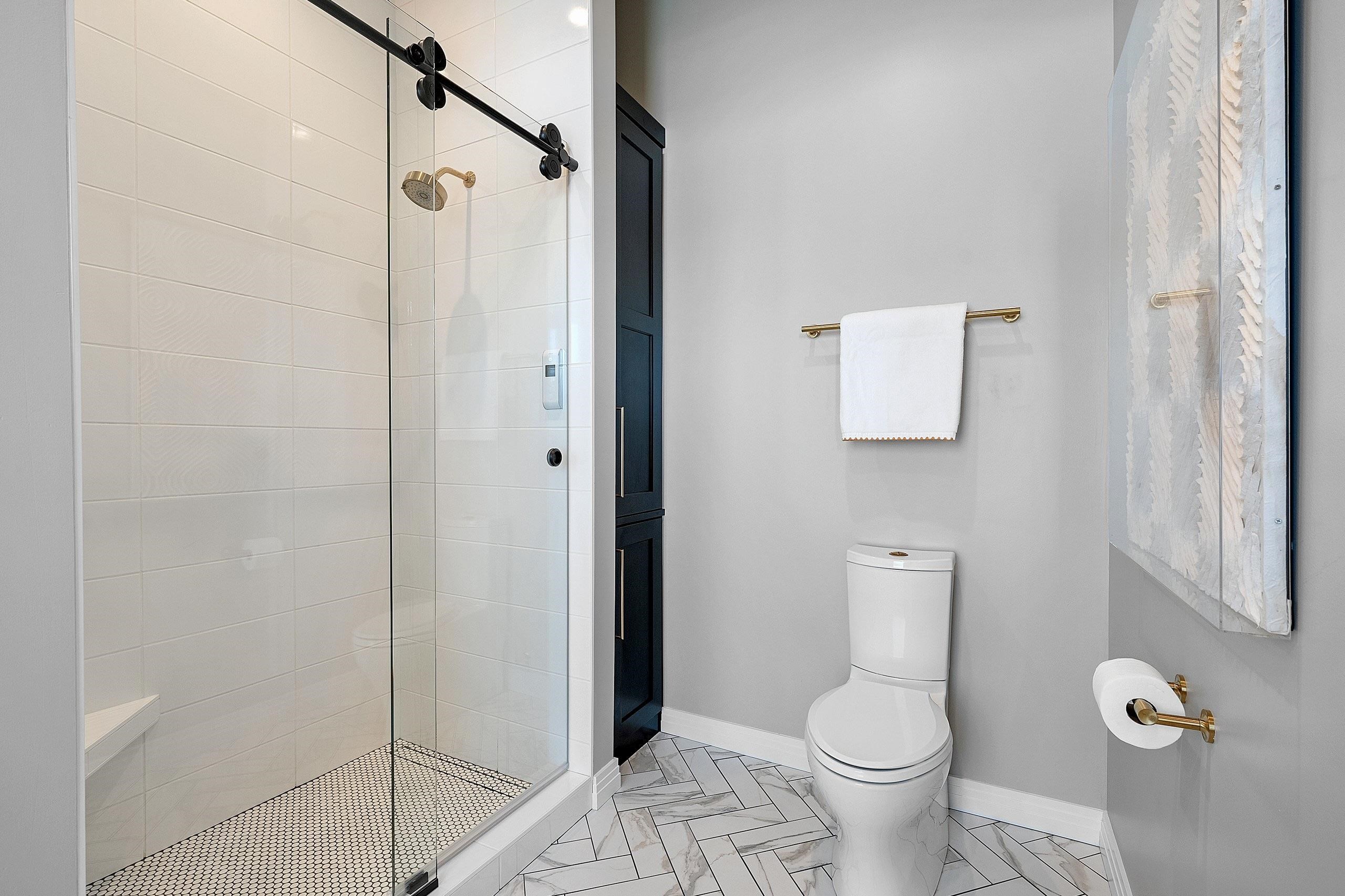 1108 BROOKWOOD Drive Unit: 22