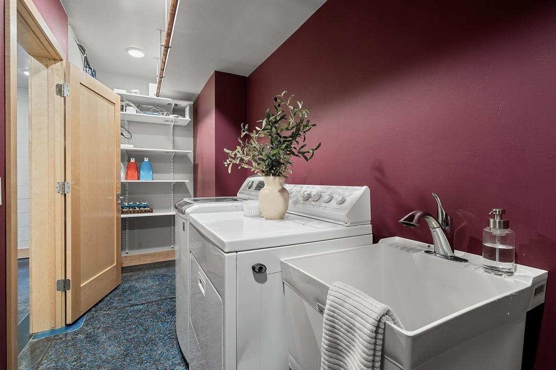 421 S ST AUGUSTINE Street