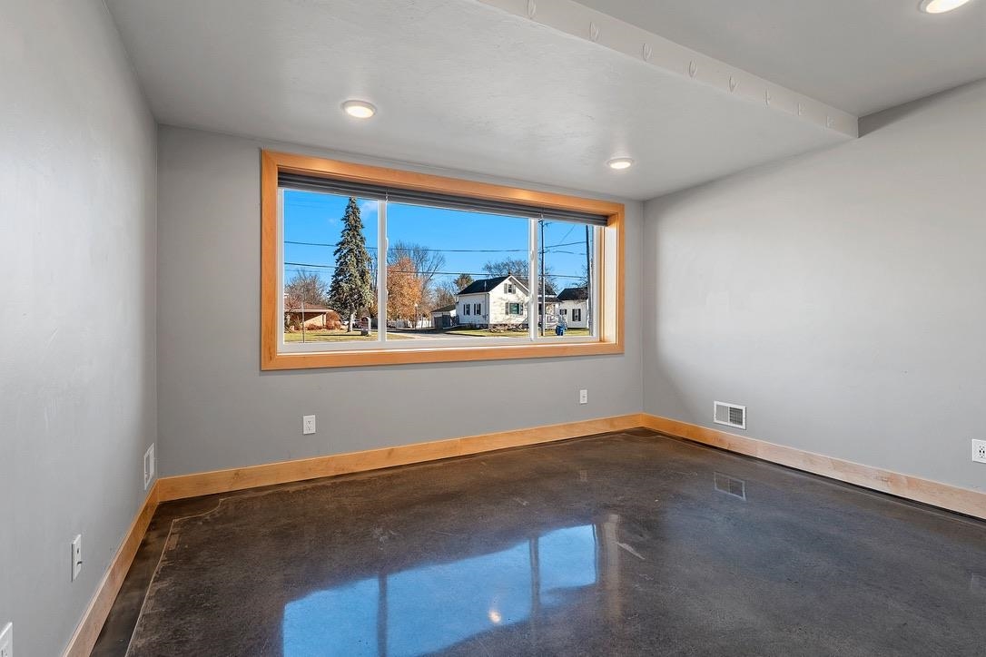 421 S ST AUGUSTINE Street