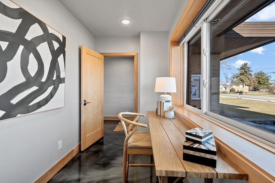 421 S ST AUGUSTINE Street