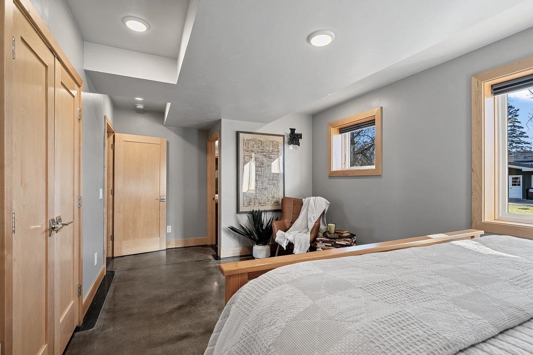 421 S ST AUGUSTINE Street