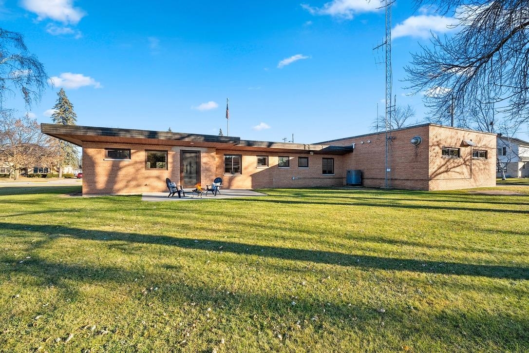 421 S ST AUGUSTINE Street