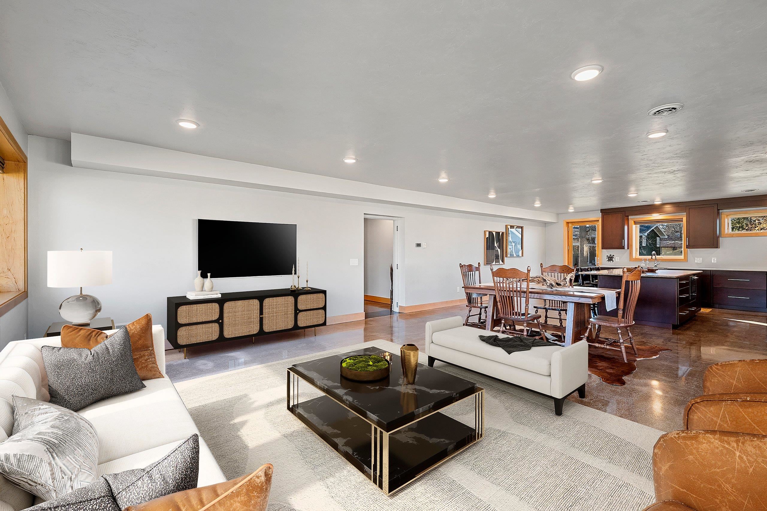 421 S ST AUGUSTINE Street