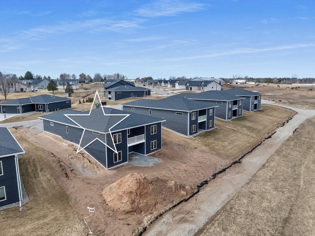 4001 ANTWERP Avenue Unit: 4