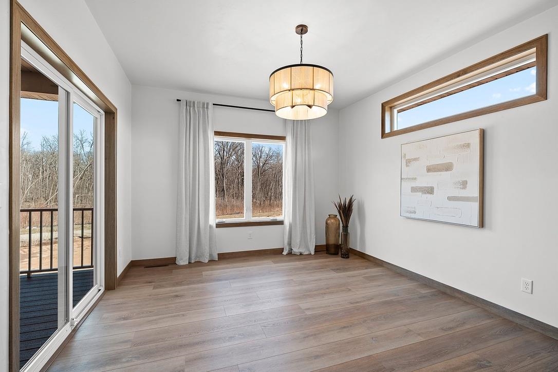 4001 ANTWERP Avenue Unit: 6