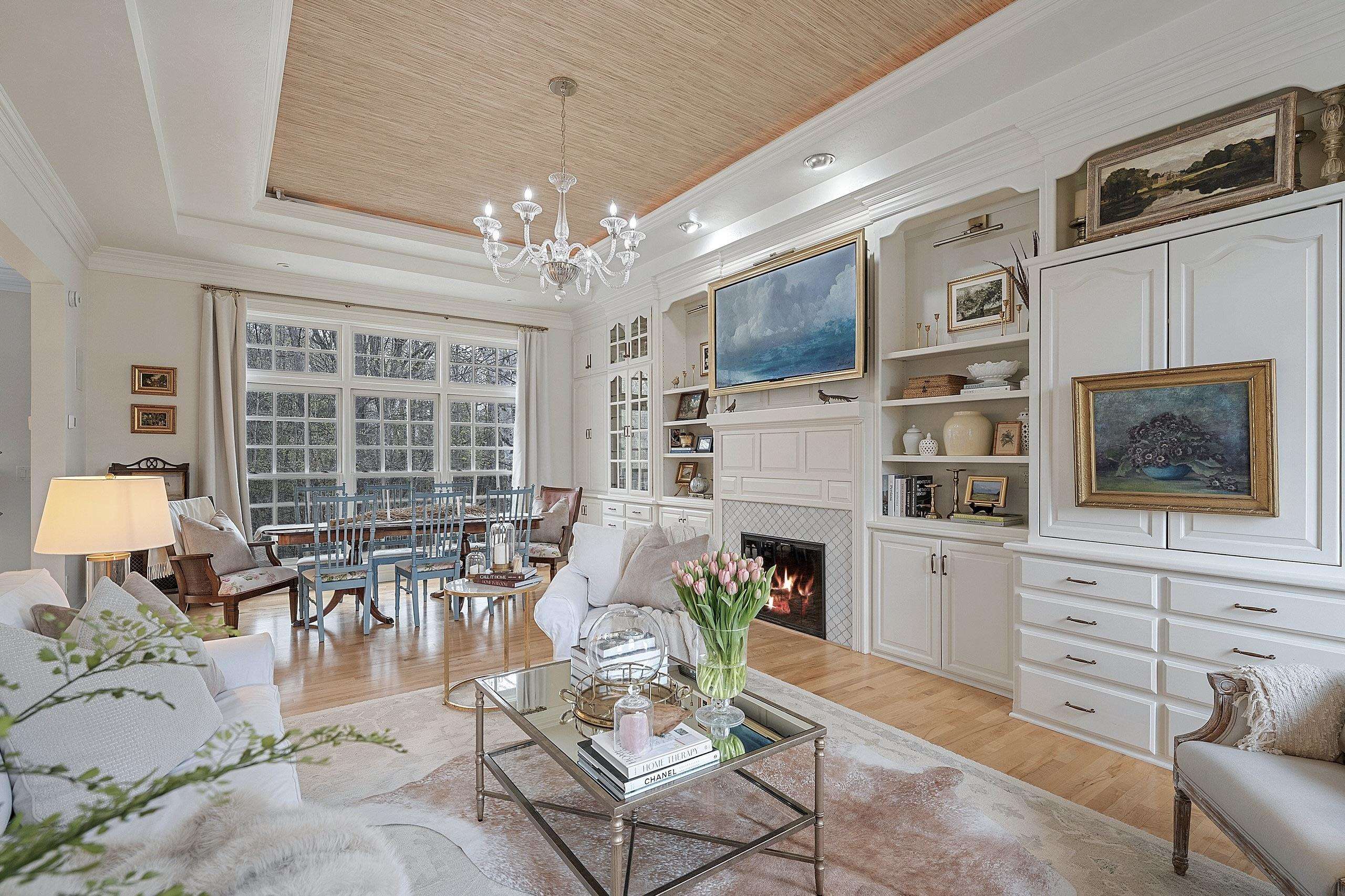 1383 SONATA Court
