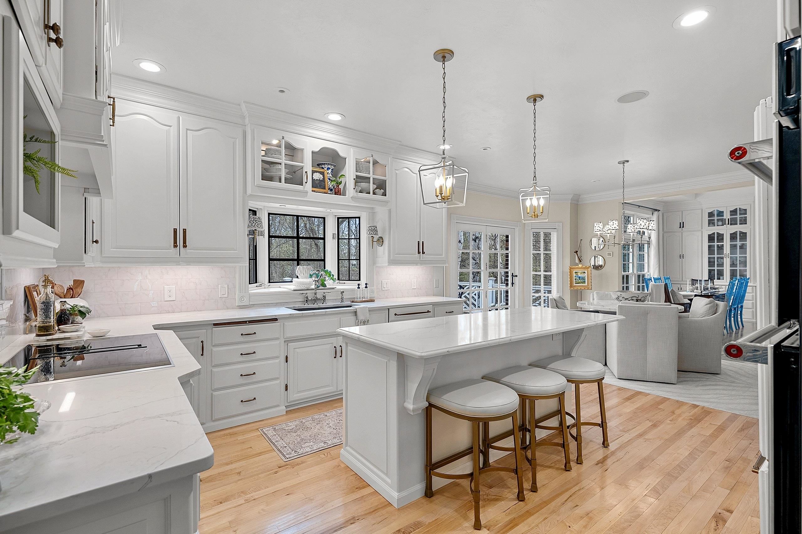 1383 SONATA Court