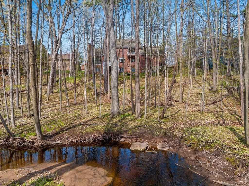 1383 SONATA Court