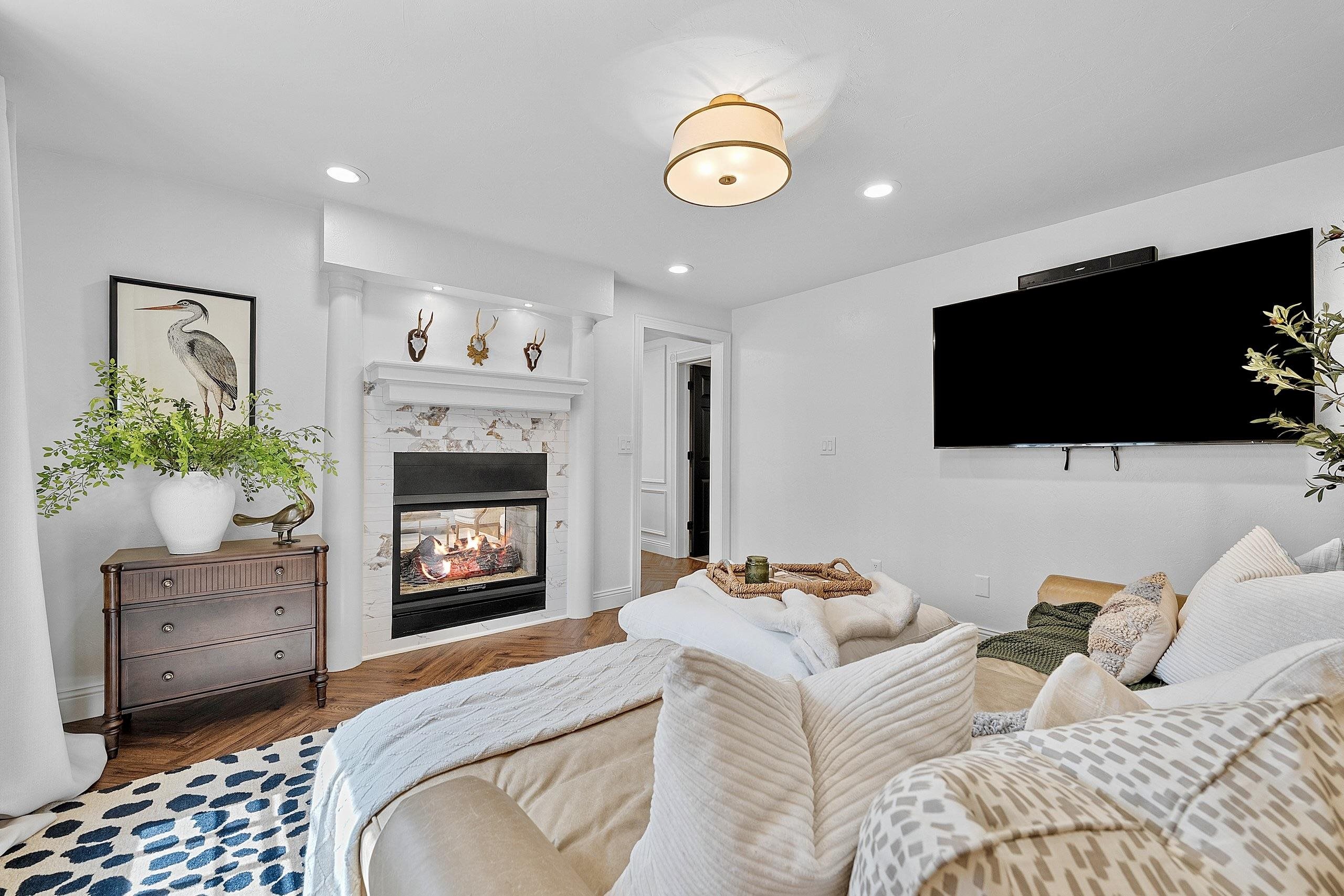 1383 SONATA Court