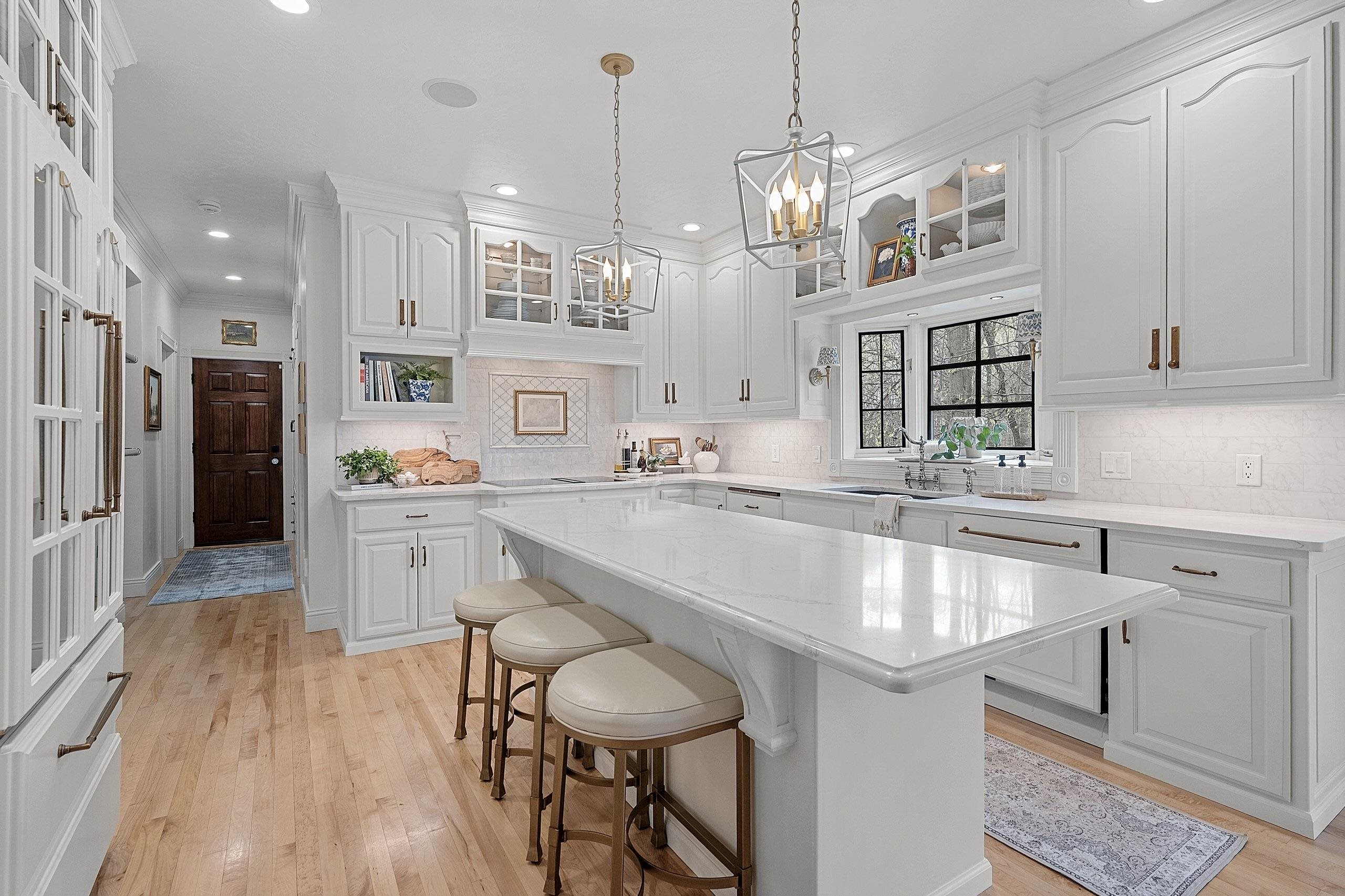 1383 SONATA Court