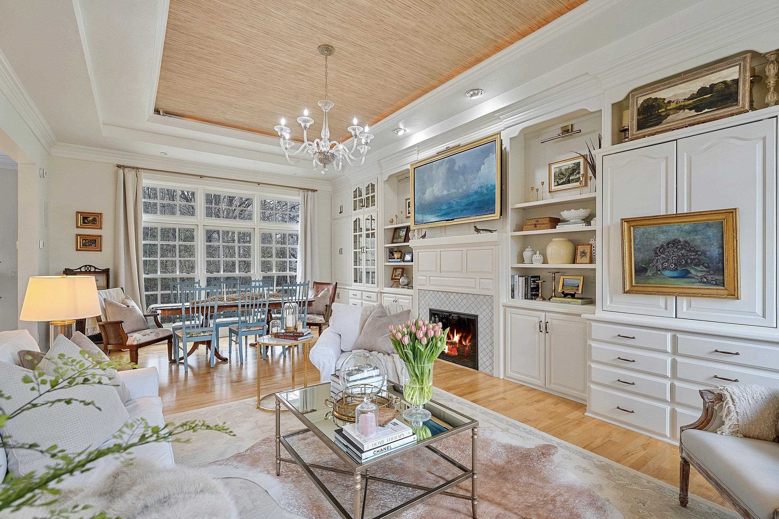 1383 SONATA Court