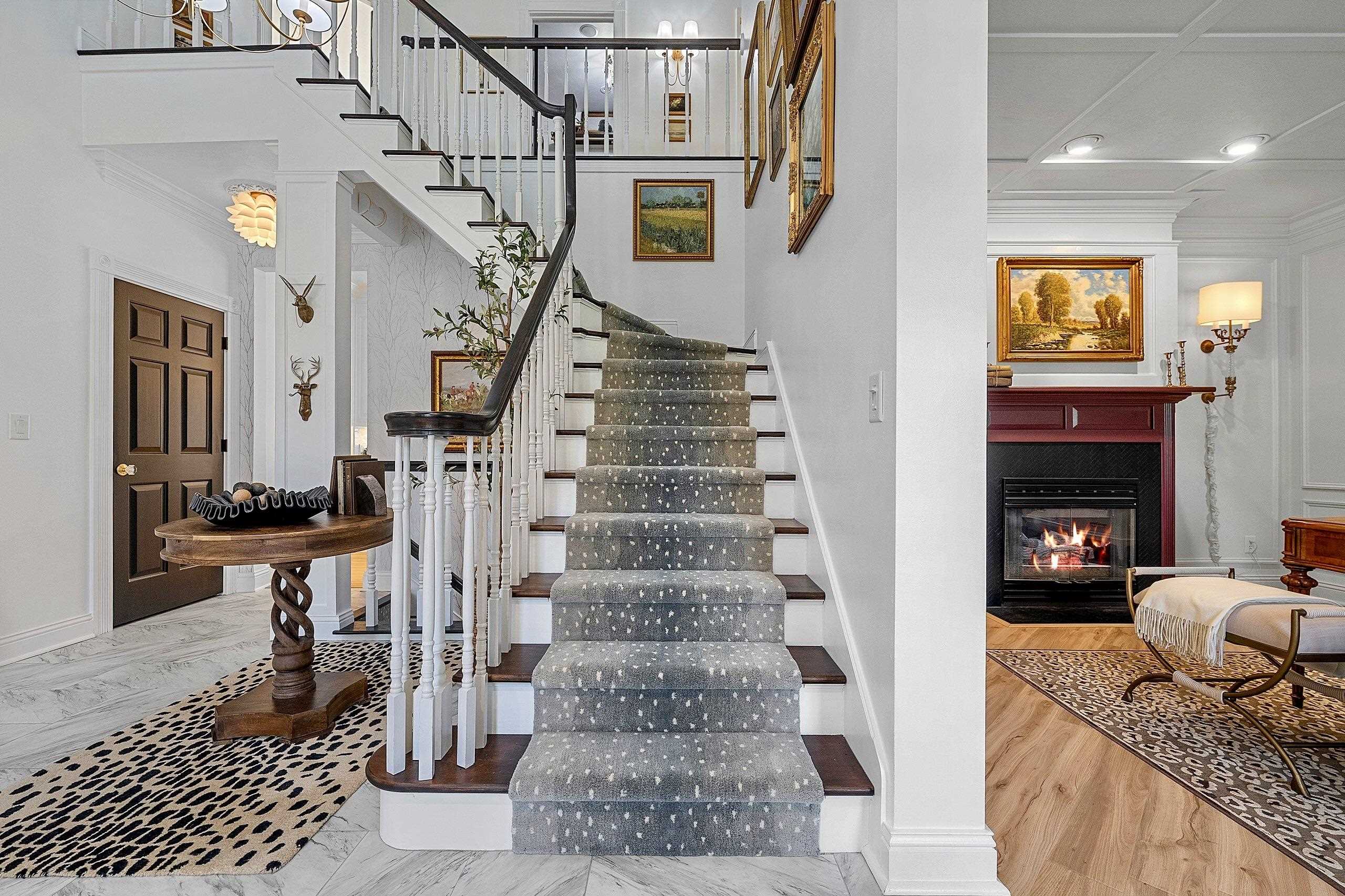 1383 SONATA Court