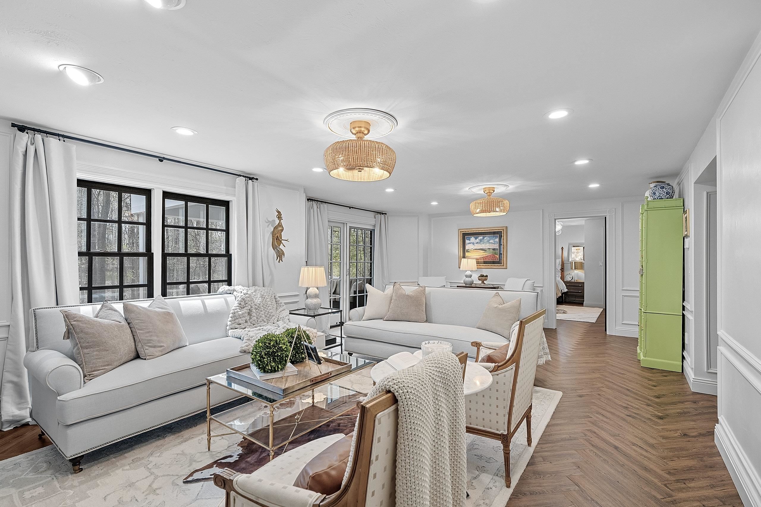 1383 SONATA Court