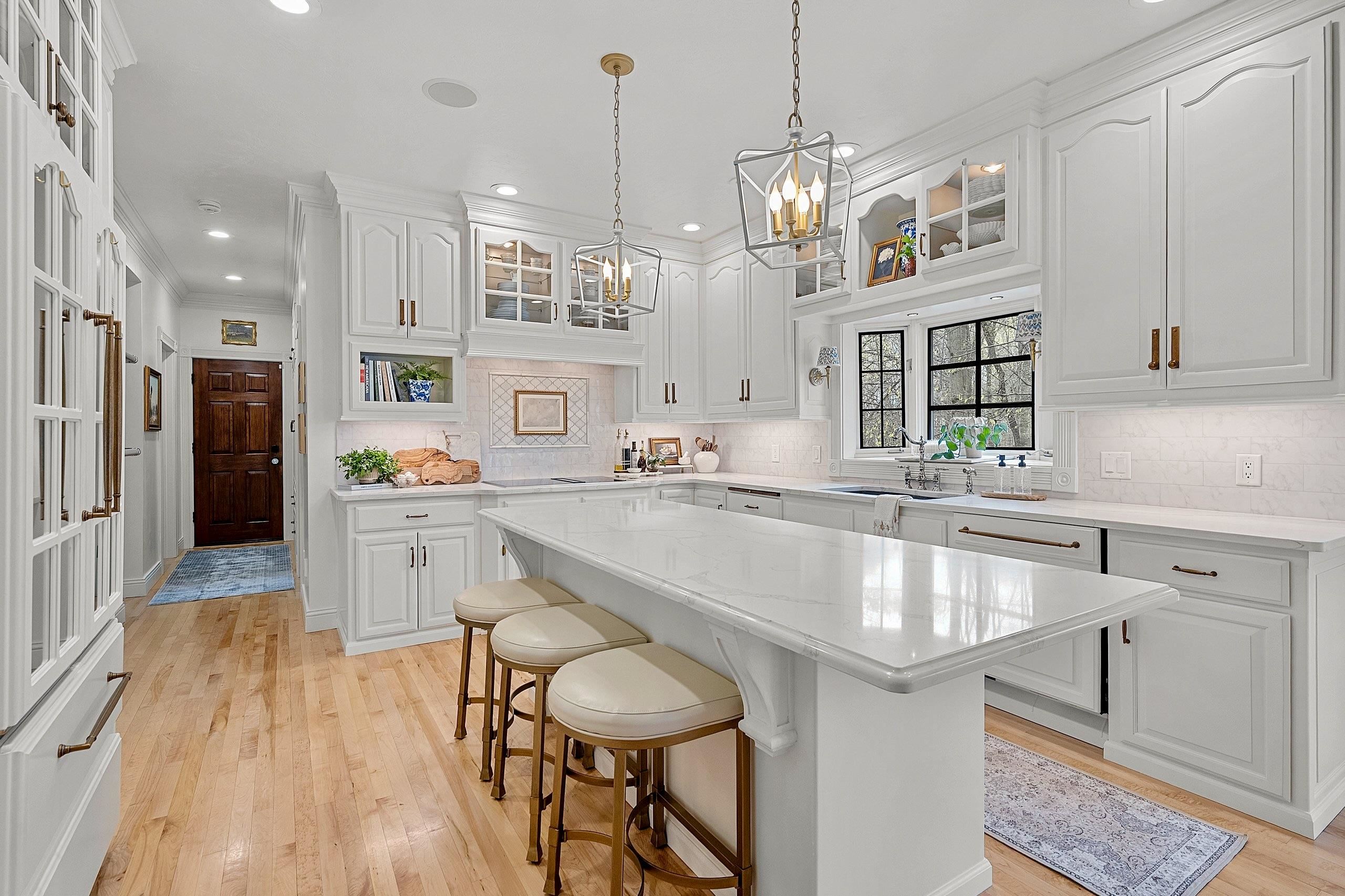 1383 SONATA Court