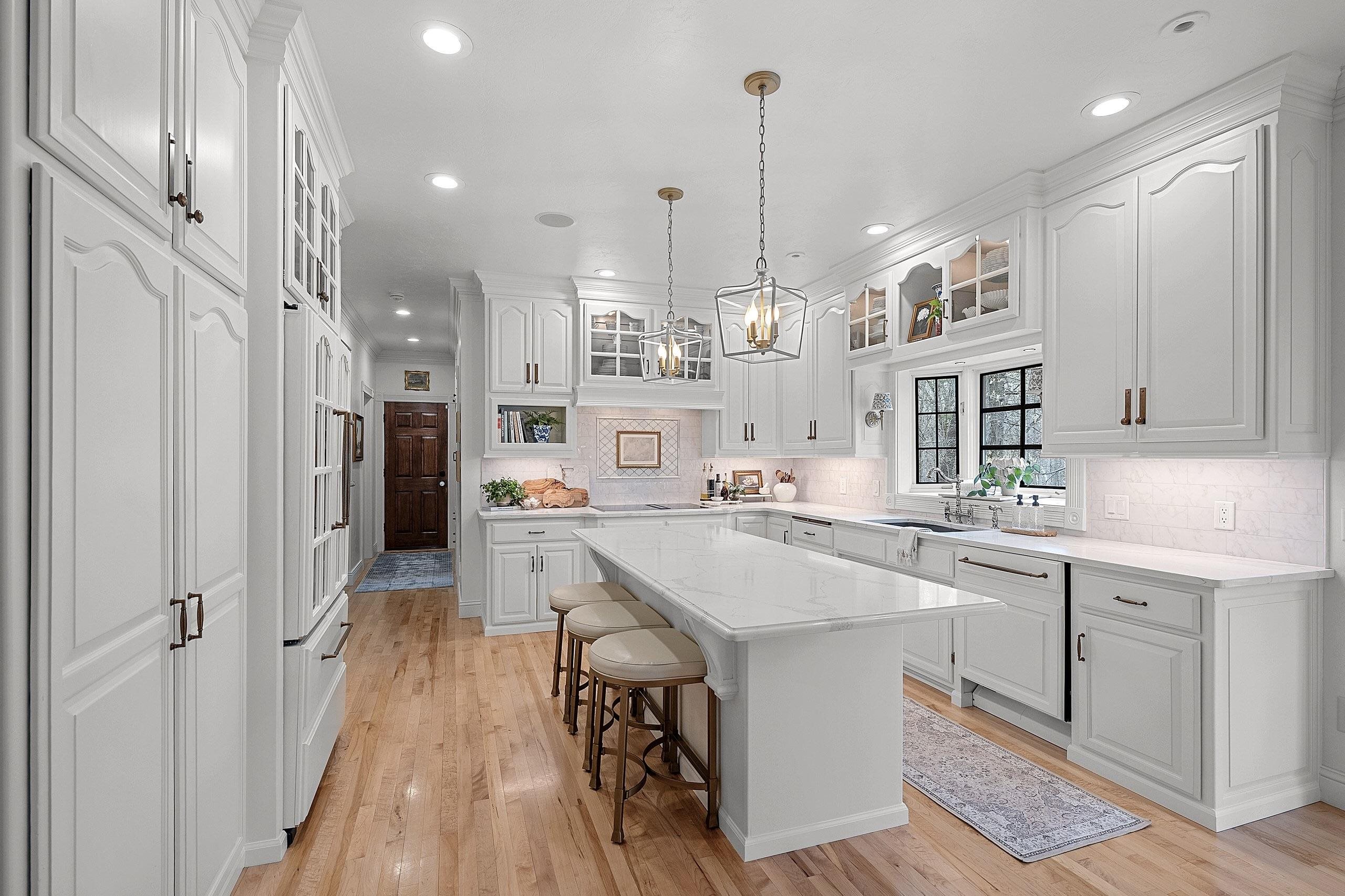 1383 SONATA Court