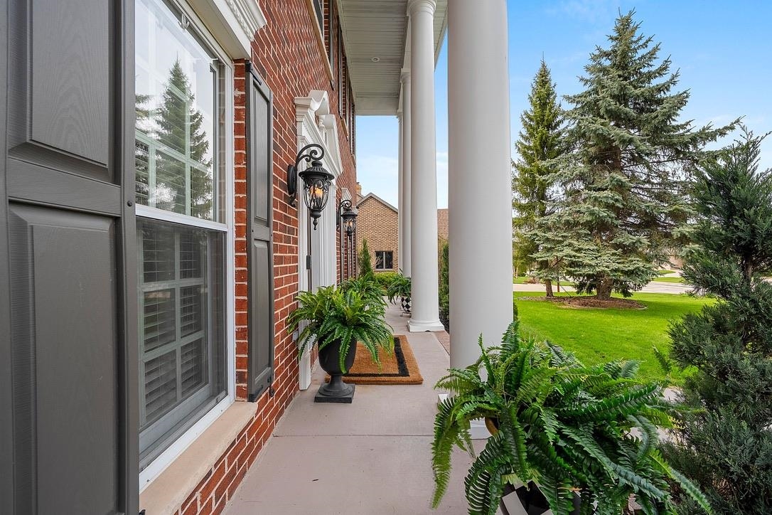 1383 SONATA Court