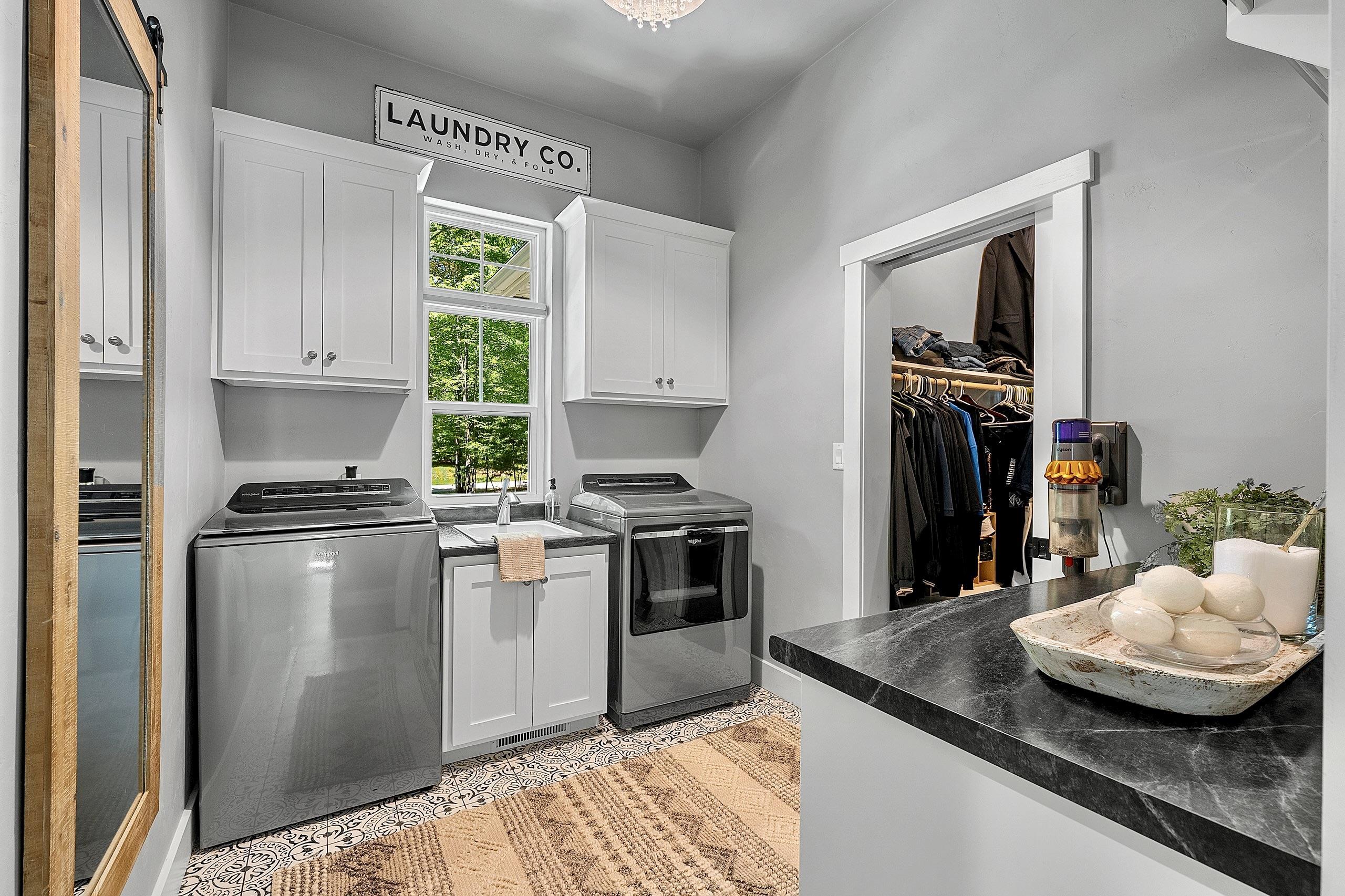 3413 BLACKBERRY Lane
