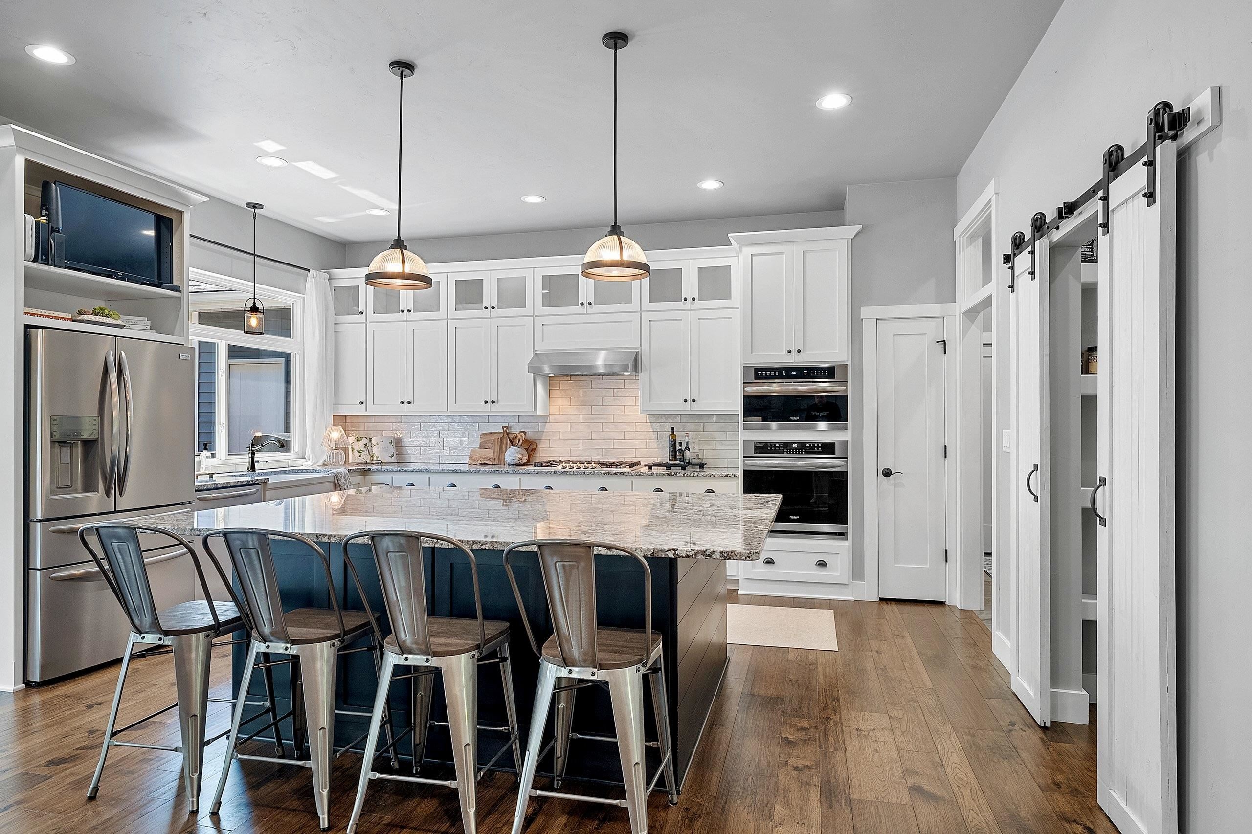 3413 BLACKBERRY Lane
