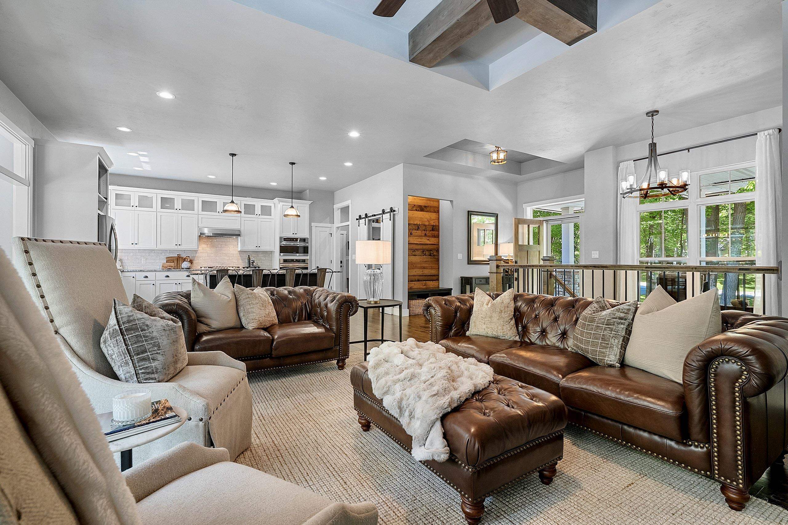 3413 BLACKBERRY Lane