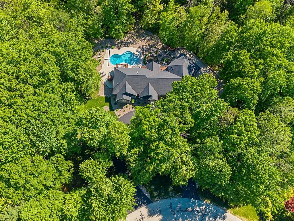3413 BLACKBERRY Lane