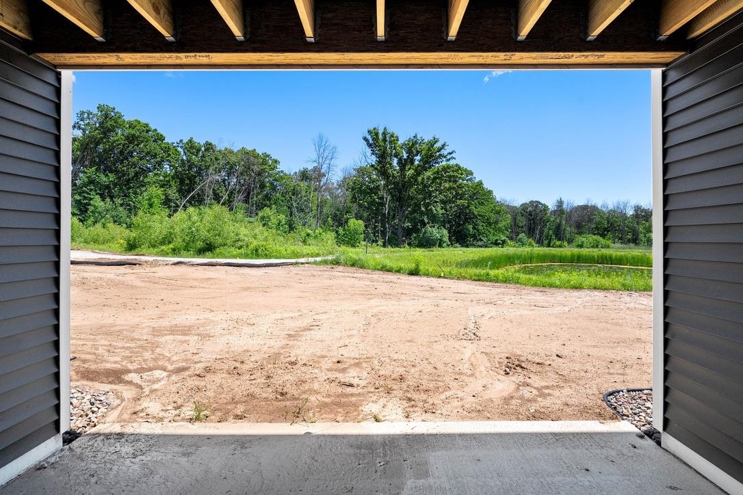 4001 ANTWERP Avenue Unit: 7