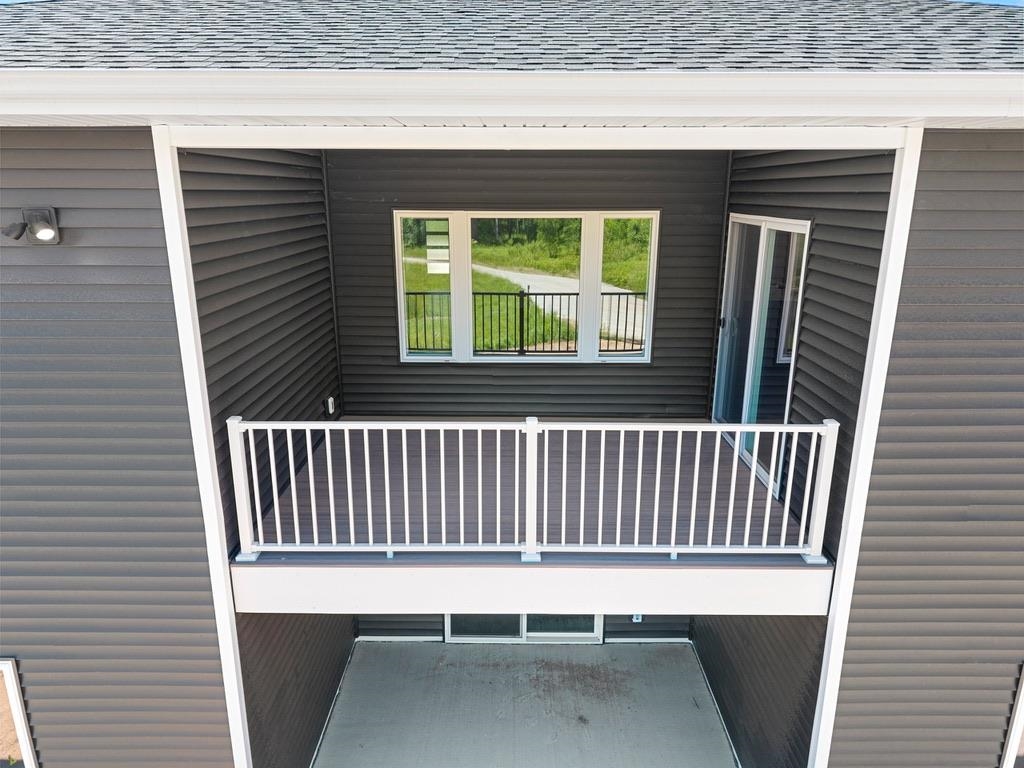 4001 ANTWERP Avenue Unit: 7