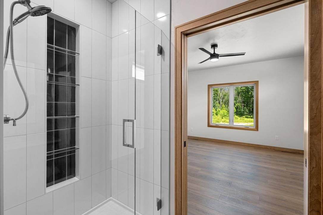 4001 ANTWERP Avenue Unit: 7